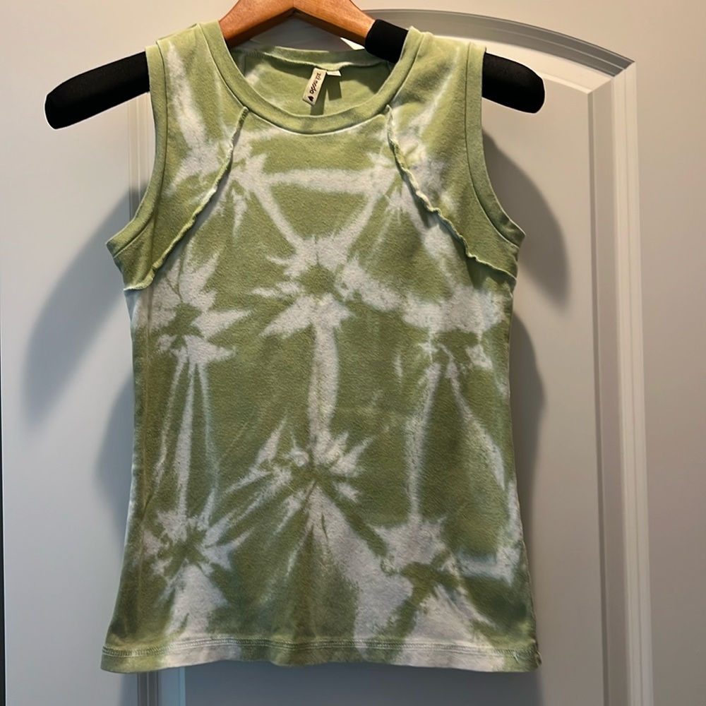 Green tie dye cotton tank top